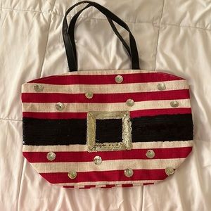 Fun holiday bag never used